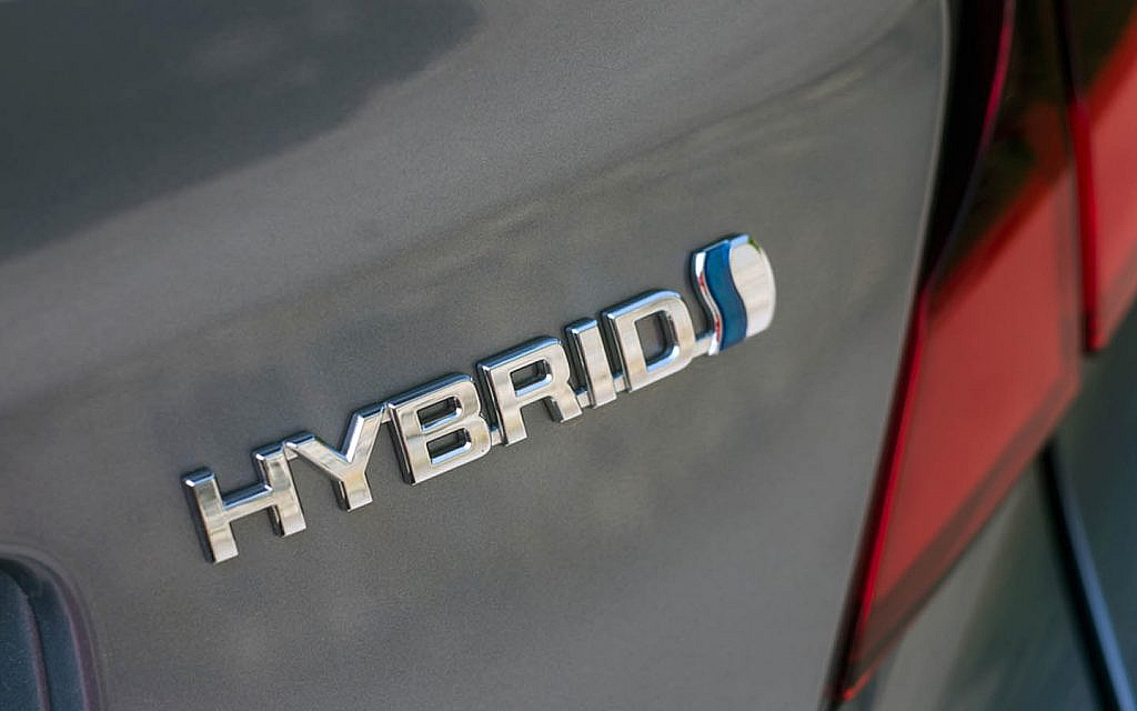 Hybrid Cars – The Future of the Machines – The low Emission Engine Hydrogen Dioxide – Invest – Investing – Investment – Knowledge is Power